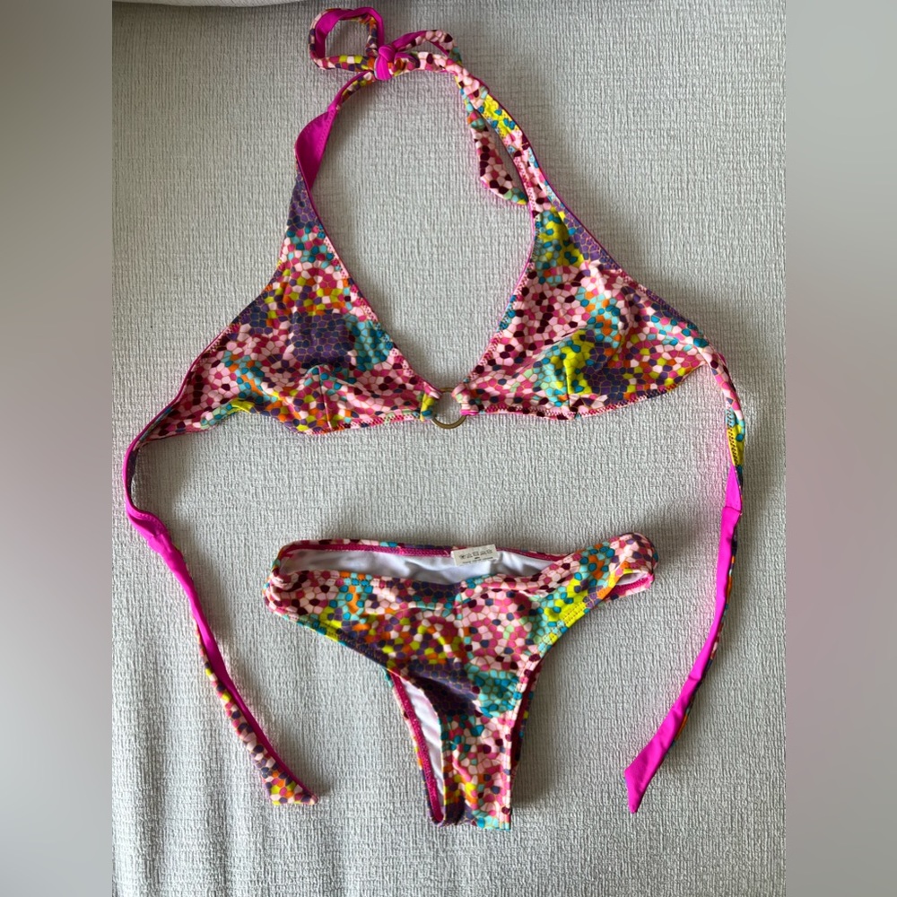 Maui sun swimming bikini